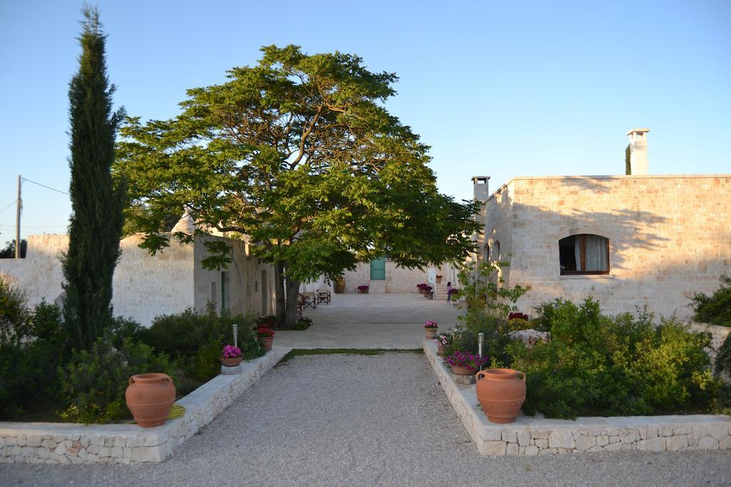 B&B Corte Del Camedrio 치스테르니노 외부 사진