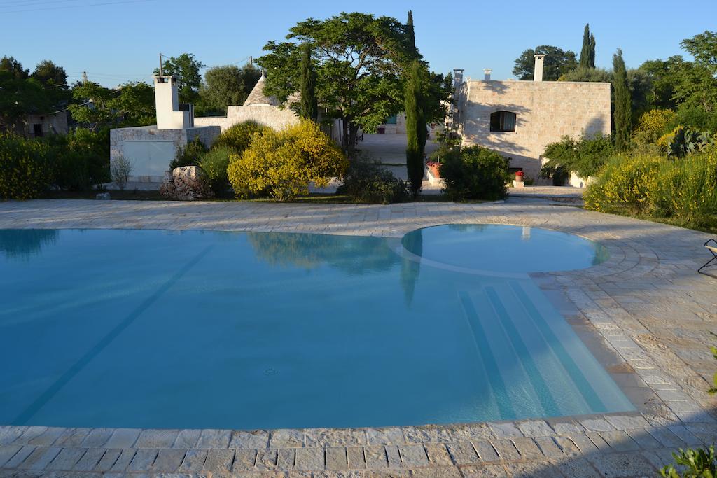 B&B Corte Del Camedrio 치스테르니노 외부 사진