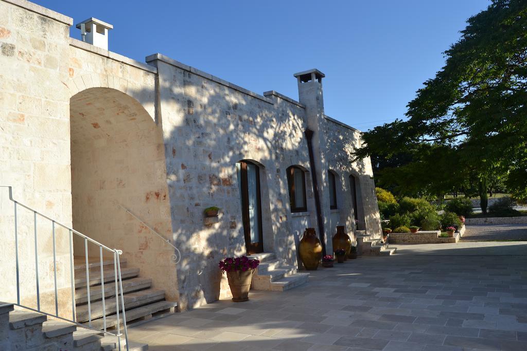 B&B Corte Del Camedrio 치스테르니노 외부 사진