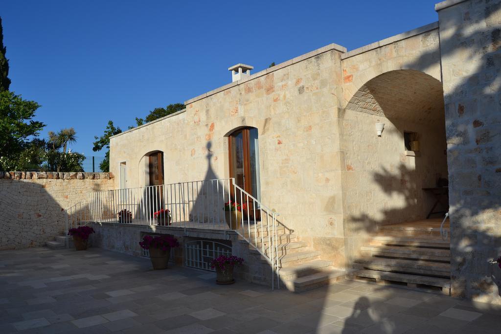B&B Corte Del Camedrio 치스테르니노 외부 사진