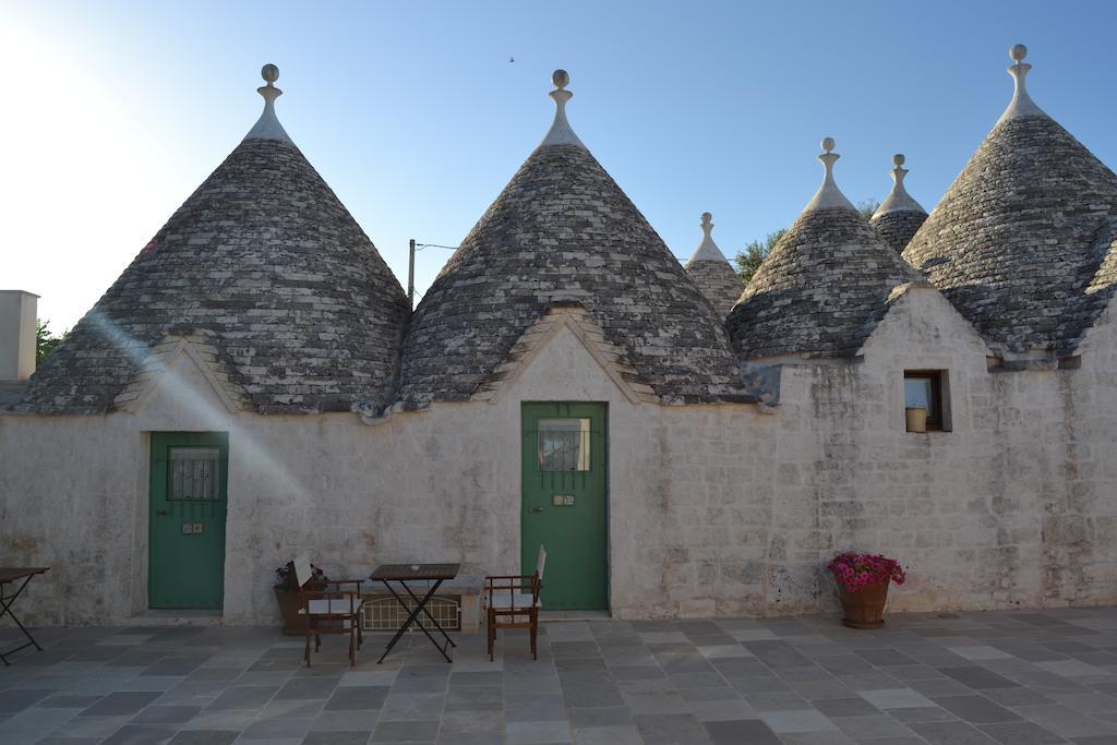 B&B Corte Del Camedrio 치스테르니노 외부 사진